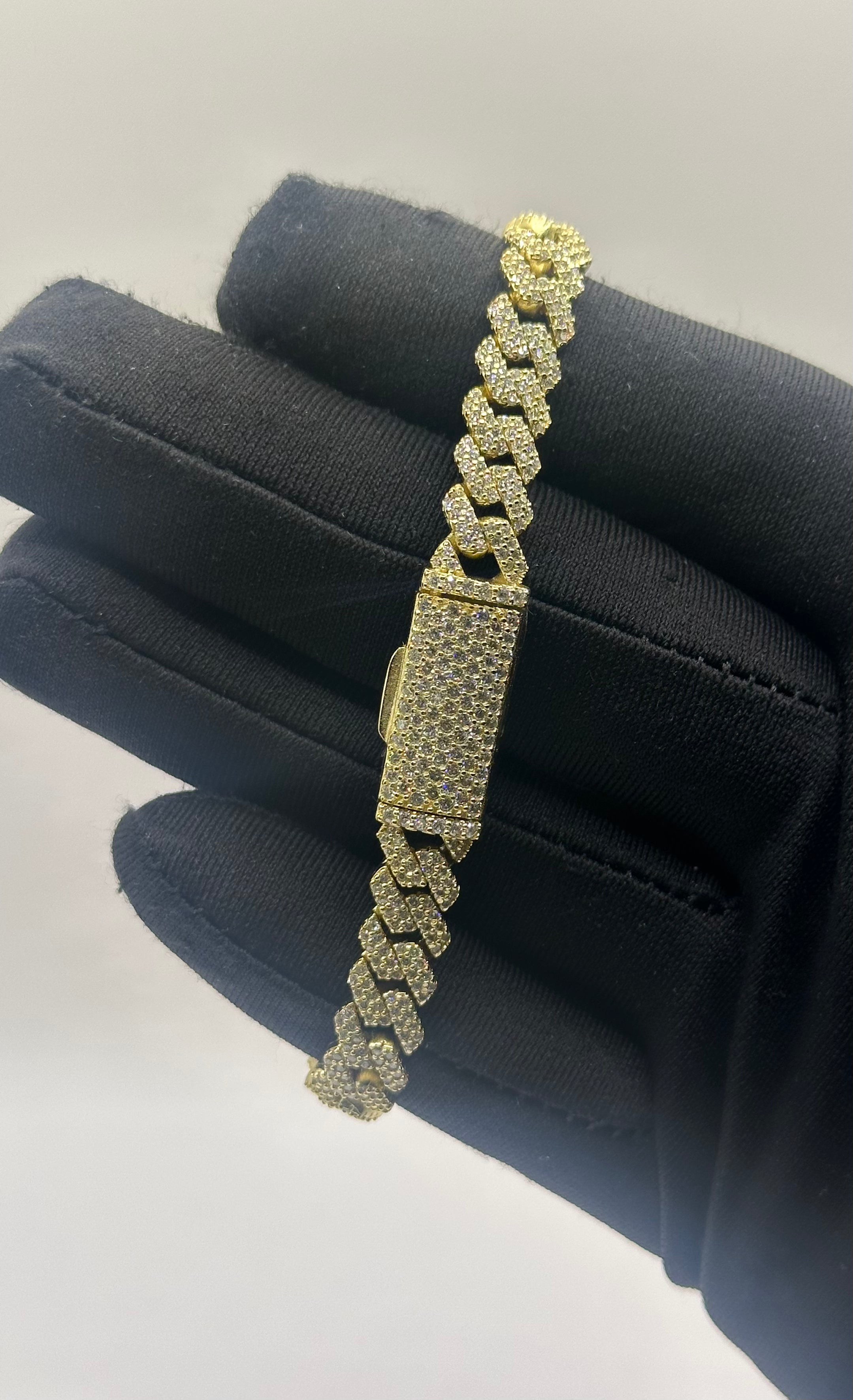 Pulso Cuban Links Bañado En Oro 8MM